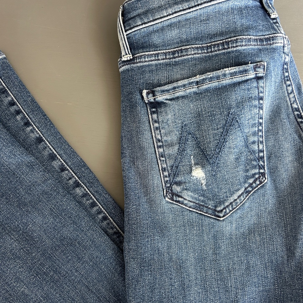 MOTHER The Insider Weekend Warrior Jeans - Picture 7 of 7